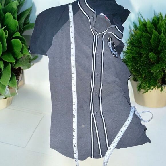 Used Mitchell & Ness Warriors Keeping Score Hooded Shirt Size Medium Unisex - Picture 6 of 9